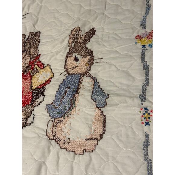 Vintage Beatrix Potter Peter Rabbit Baby Quilt Blanket Handmade Nursery 1990 - Picture 6 of 12